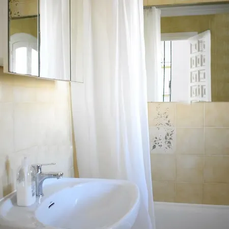 Verano Azul 70 By Scandic Feel Daire